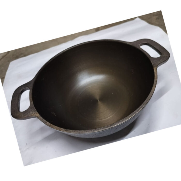Deep Smooth Finish Cast Iron Seasoned Kadai - Image 3
